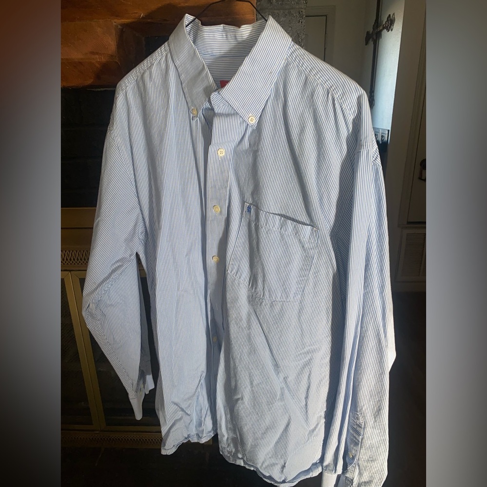 IZOD men’s button down blue pinstripe dress shirt
